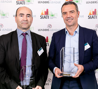 Prologis receiving the SIATI Award